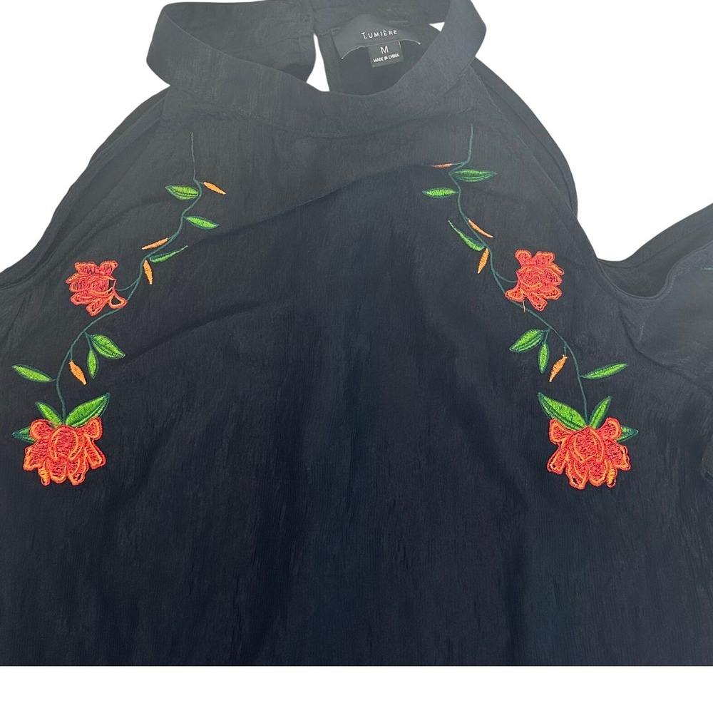 Lumiere Black Floral Embroidered Cold Shoulder High Neck Blouse Women's Medium‎ - Picture 6 of 7